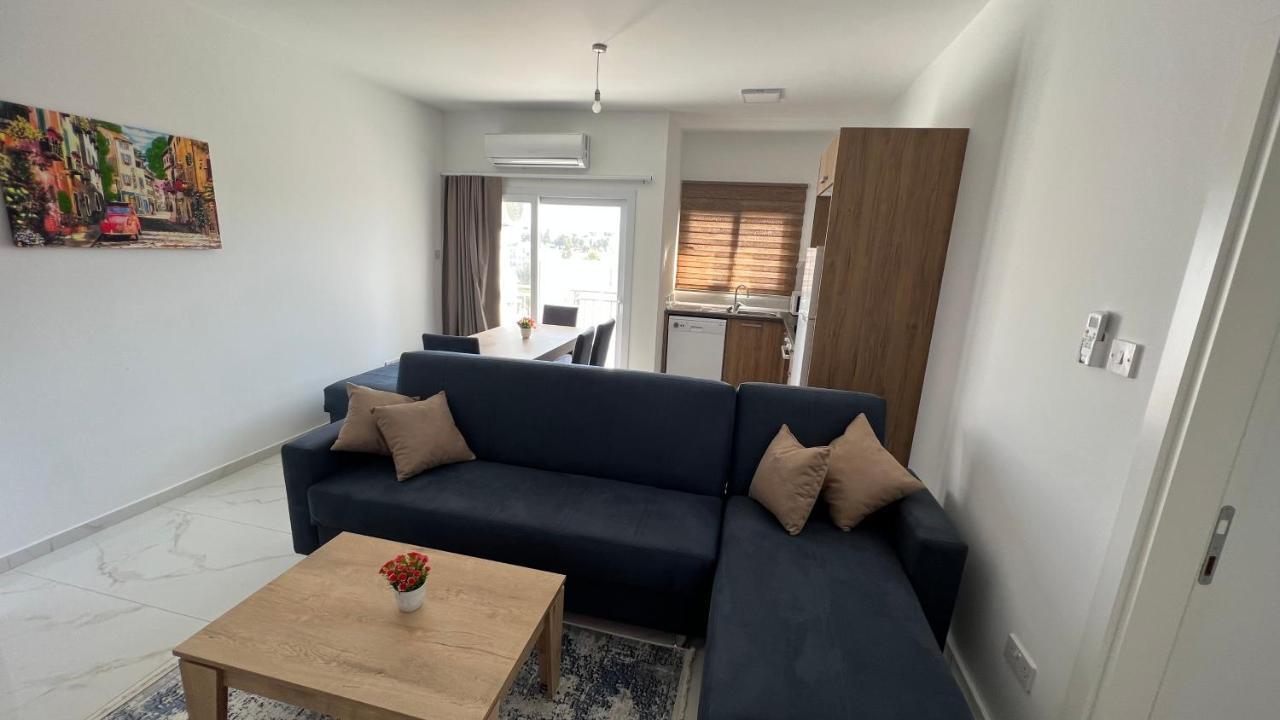 Tetris Apartment Spacious Comfortable Λευκωσία Δωμάτιο φωτογραφία