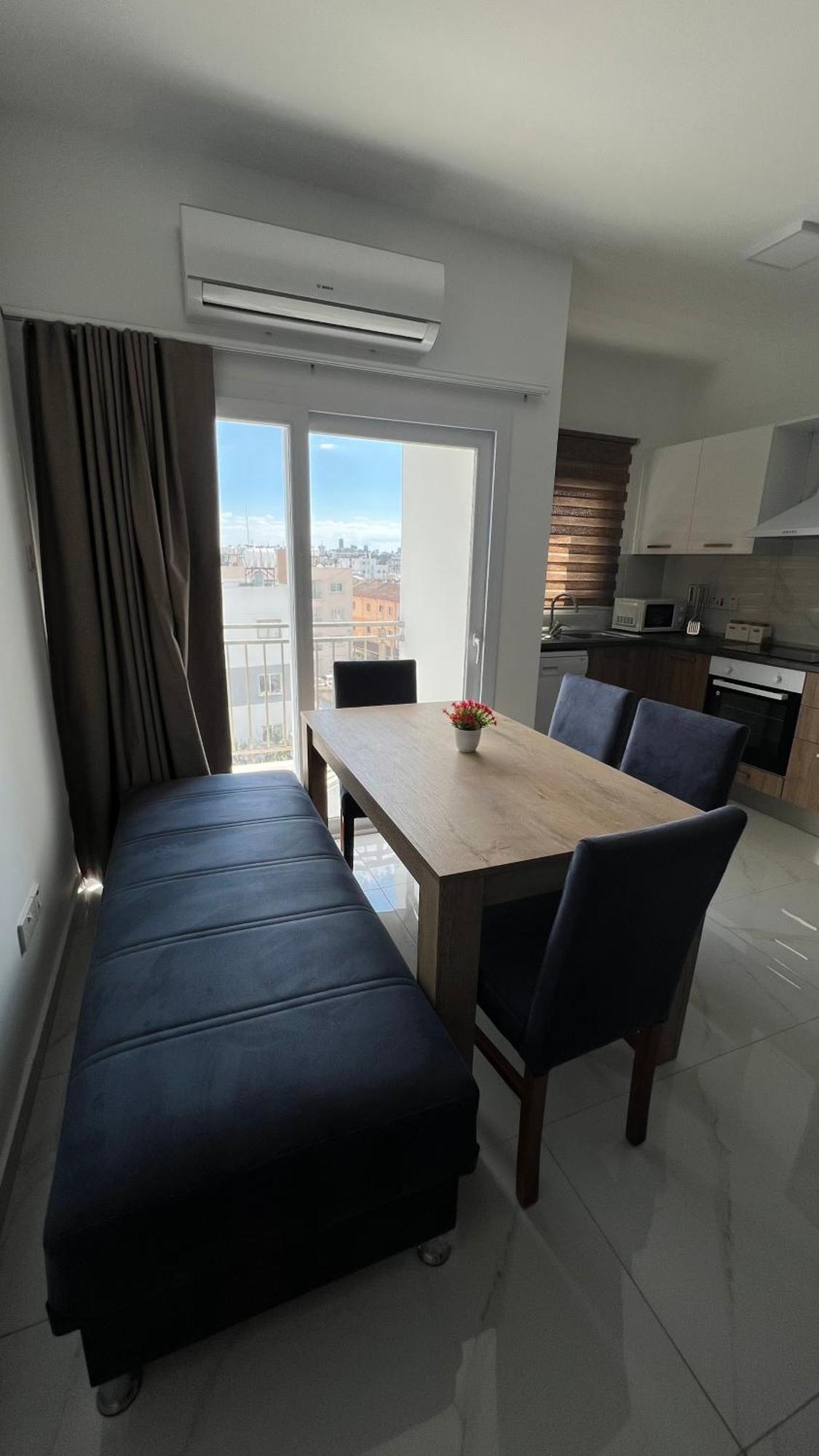 Tetris Apartment Spacious Comfortable Λευκωσία Δωμάτιο φωτογραφία