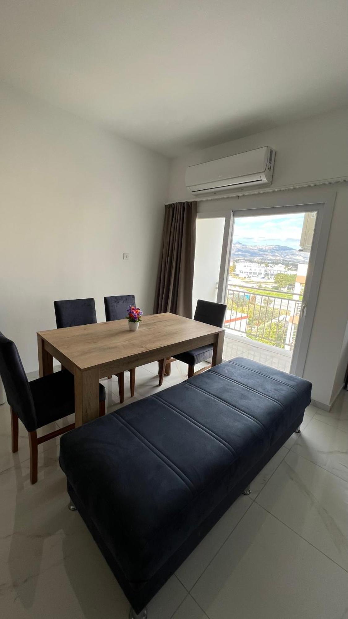 Tetris Apartment Spacious Comfortable Λευκωσία Δωμάτιο φωτογραφία